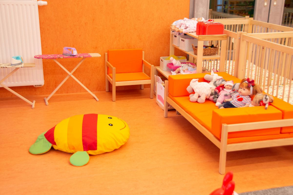 manodombi-0146FBCC0E18-08E0-52B0-9DAE-6659BB970B49.jpg